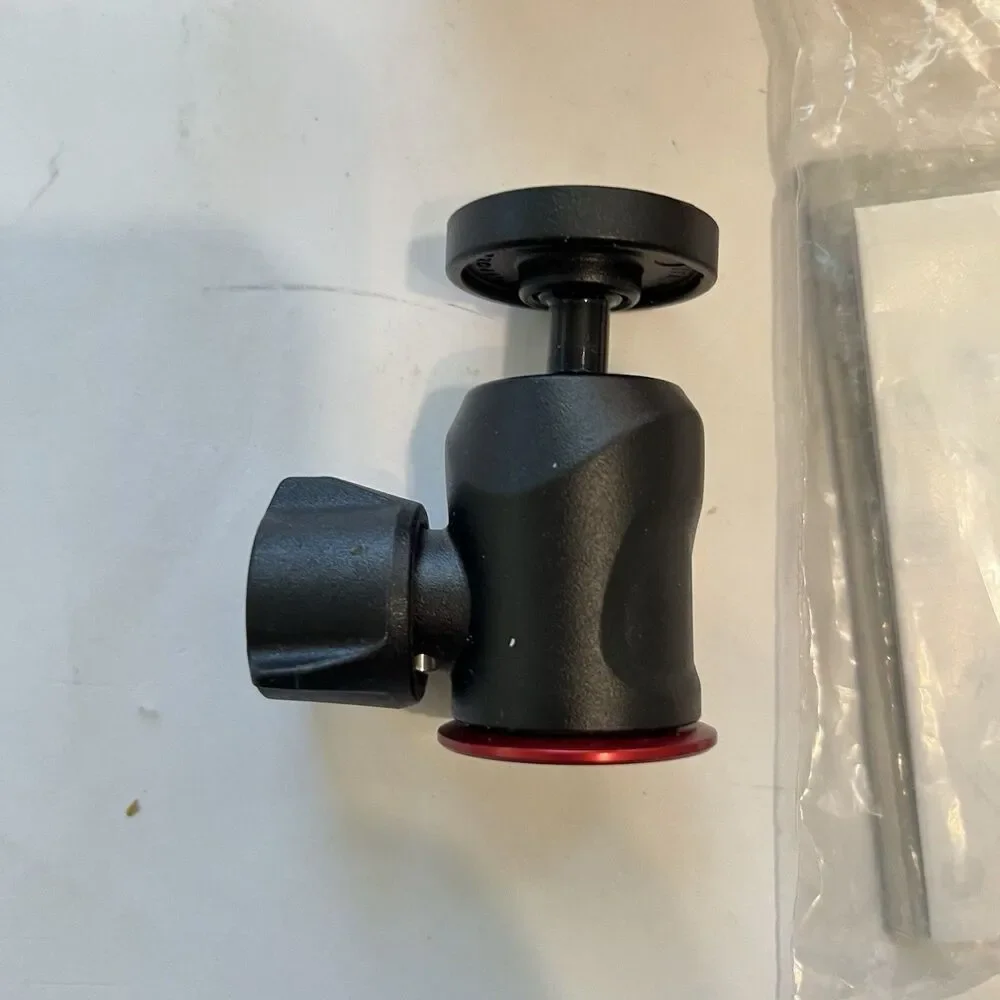 Manfrotto 496 Center Ball Head with Quick Release With Box